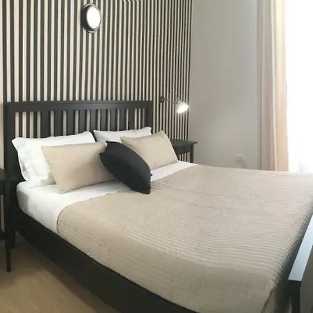La Maison-3